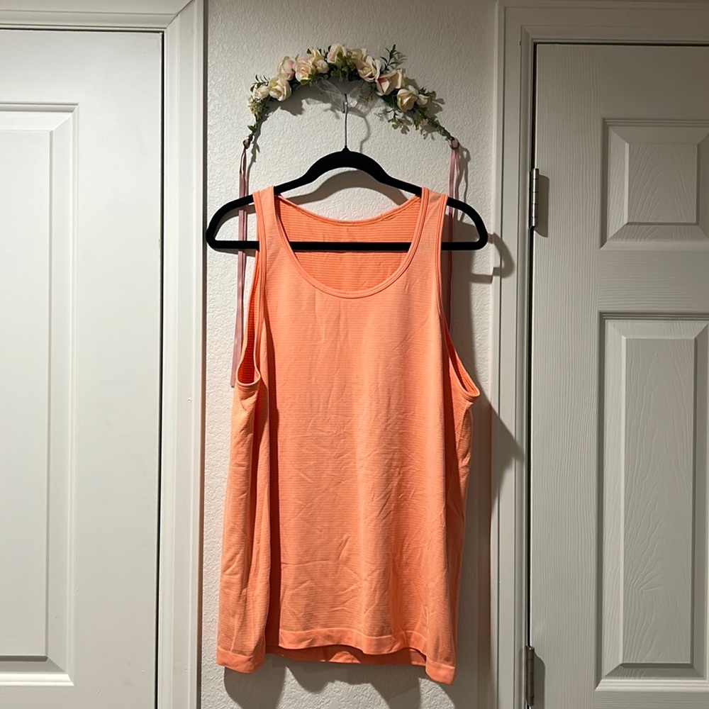 Lululemon Tank